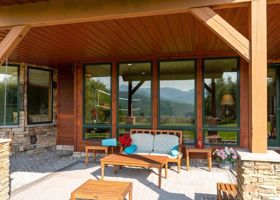Newry The Glen House -9 Bdrm Estate Sleep 26 Movie Theater,Pool,Golf,Ski מראה חיצוני תמונה